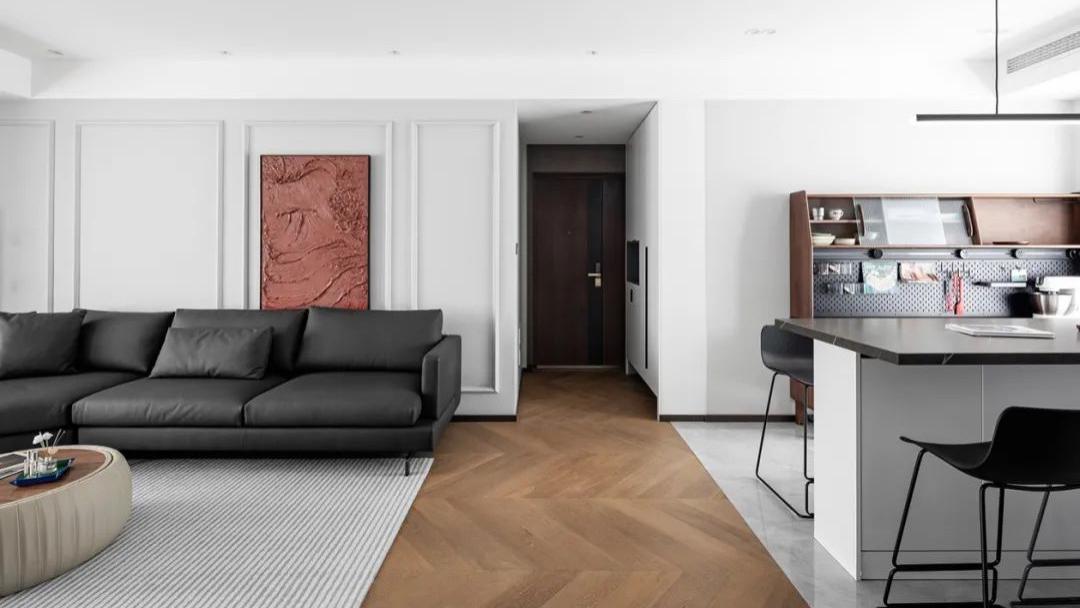 靠留白+开放式：这个140m2通透又温馨的极简家，好舒服！