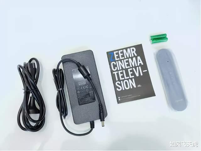 投影仪|一千元投影仪带来三五千元级别的享受?知麻Z1投影仪实际深度体验