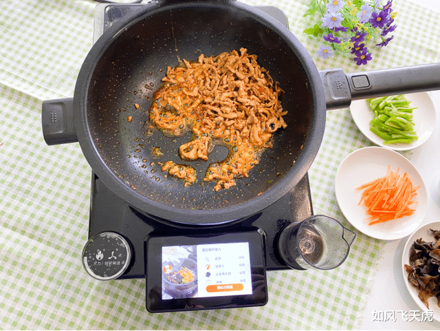 扫地机器人|每天省出1.8小时闲暇时间,提高幸福感的智能电器你拥有了吗?