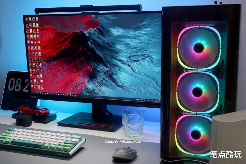 摩托罗拉|618装机放弃显卡,同样是电脑机箱光污染,满配ARGB散热风扇更香