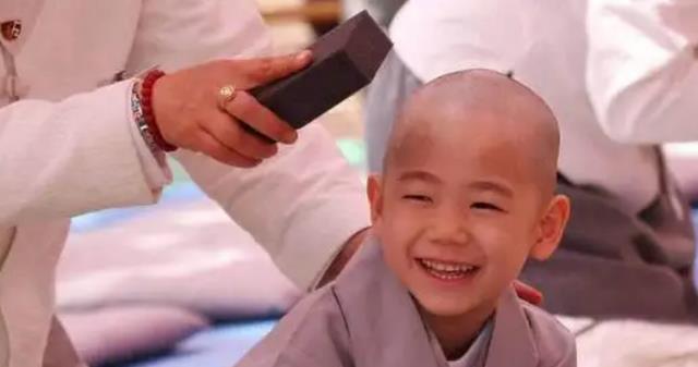 聪明的一休|聪明的一休真有其人！晚年甚是疯狂，一些行为抹杀童年美好记忆