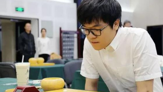 王星昊|王星昊速被柯洁屠龙告负！
