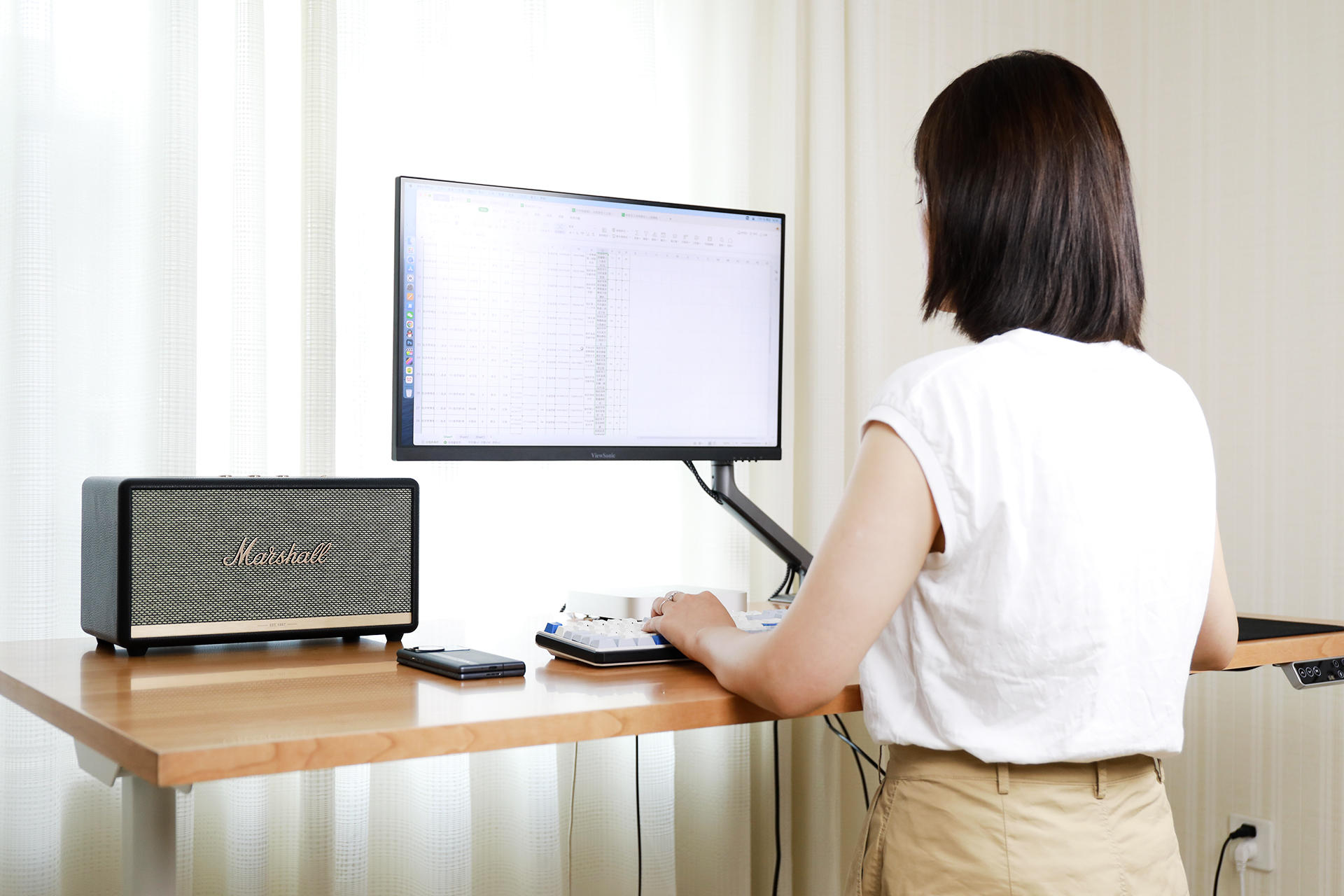 华为|分享我的11件实用桌搭好物,存储、影音、外设、充电应有尽有