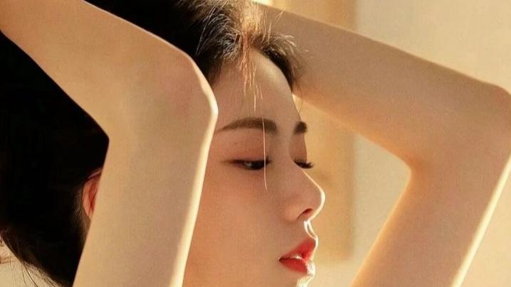 风衣|当今时代的一曲青春之歌