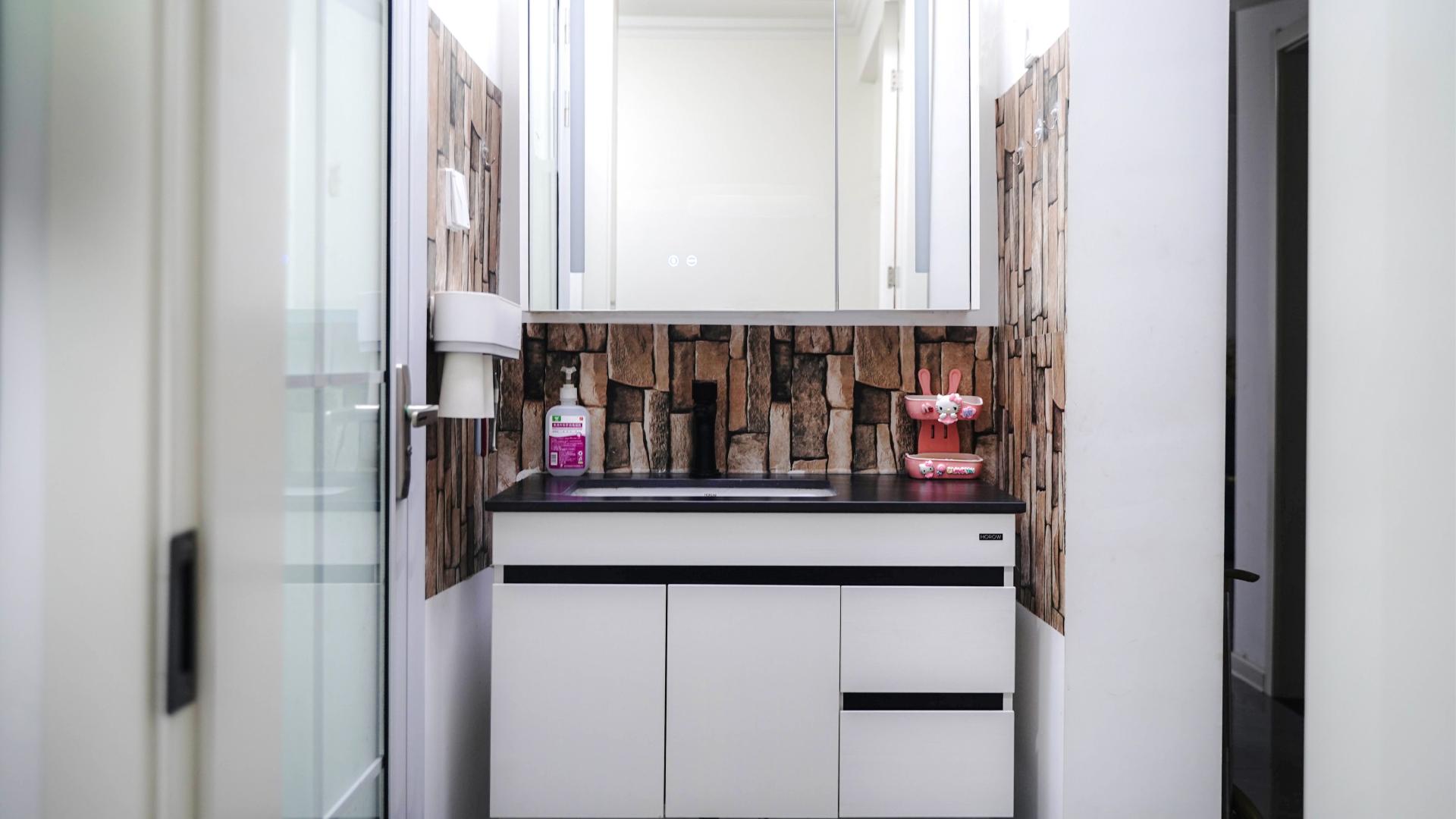 老婆选的希箭智能镜浴室柜，眼光真是慧眼如炬