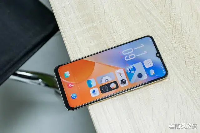 电池|续航能力最强的智能手机有哪些？这款手机充电8小时，续航超过50天