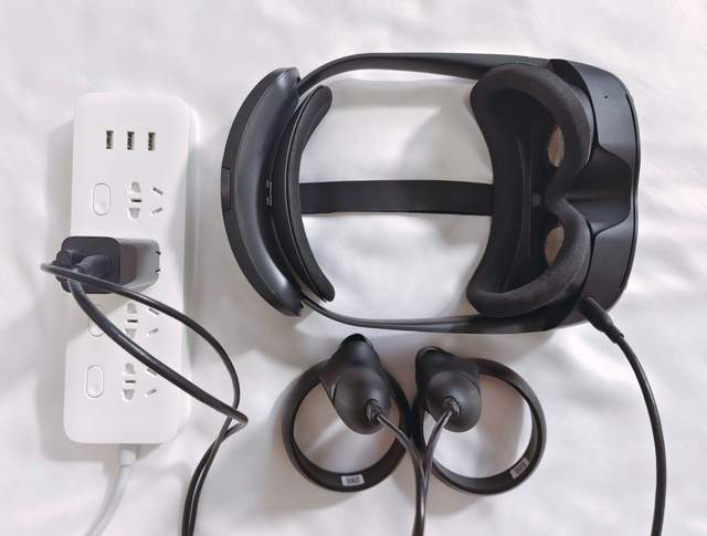 互联互通|YVR 2一体机评测:清晰革命,天「清」生「薄」好「高」玩「能」