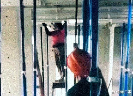 黑客|如果黑客有台没有网络的电脑,他可以做什么呢?神评说的有道理