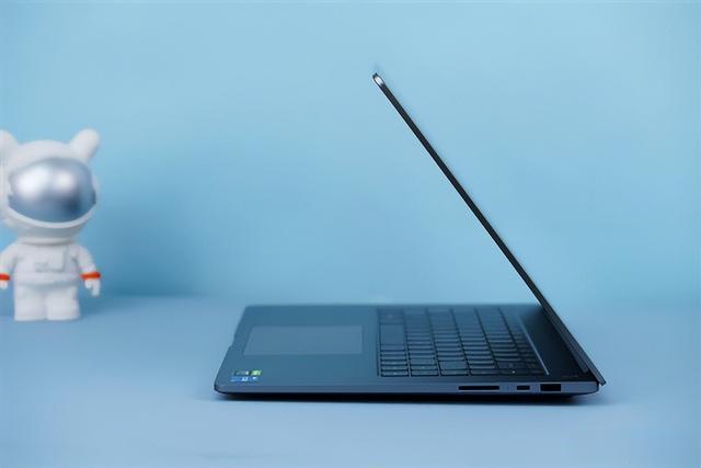 苹果|旗下首款光追轻薄本!Redmi Book Pro 15 2022图赏