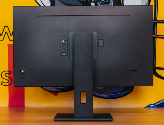 iqoo|一款值得入手的Type-C显示器