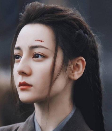 迪丽热巴|迪丽热巴龚俊双顶流出演《帝皇书》，男二是老熟人，网友：期待！