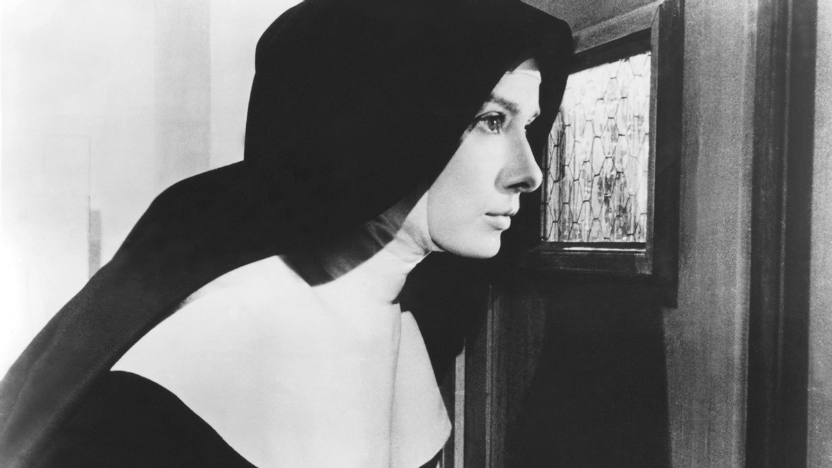 同人|“清心寡欲”的修女,为何成为了同人作品中的热门角色?