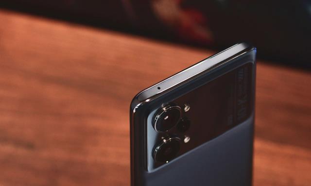 |被低估的性价比强机，骁龙888、IMX766主摄+80W快充，仅2199起