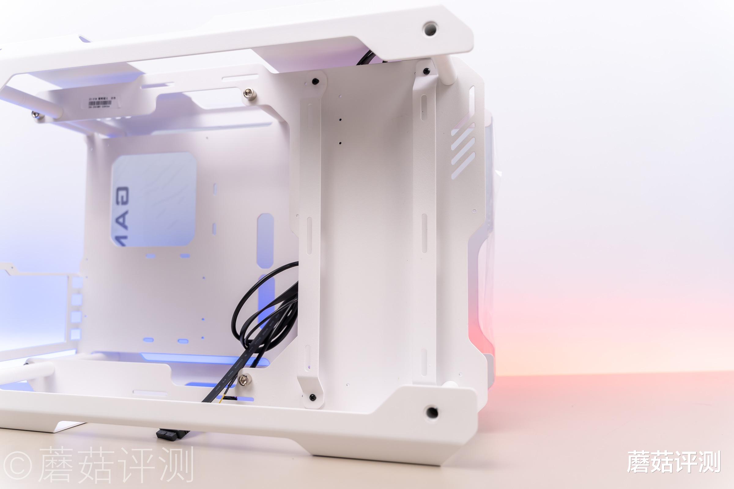 Ubuntu|高颜值主机谁不爱?只为那一抹白兰、盈通樱瞳花嫁系列主题装机 评测