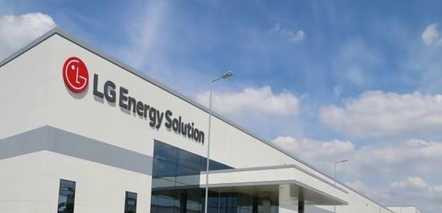 |没想到这么快就来了中企正式断供苹果，外企断供局面明朗！