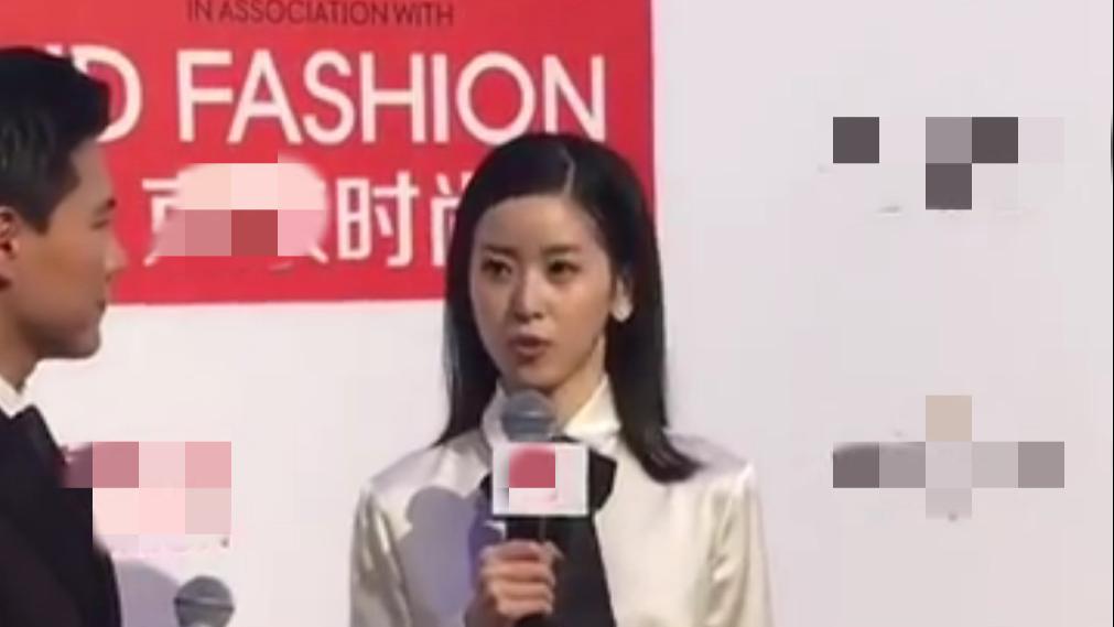 章泽天|章泽天为自家品牌站台，拎22万元包贵气十足，28岁身家已超1800亿