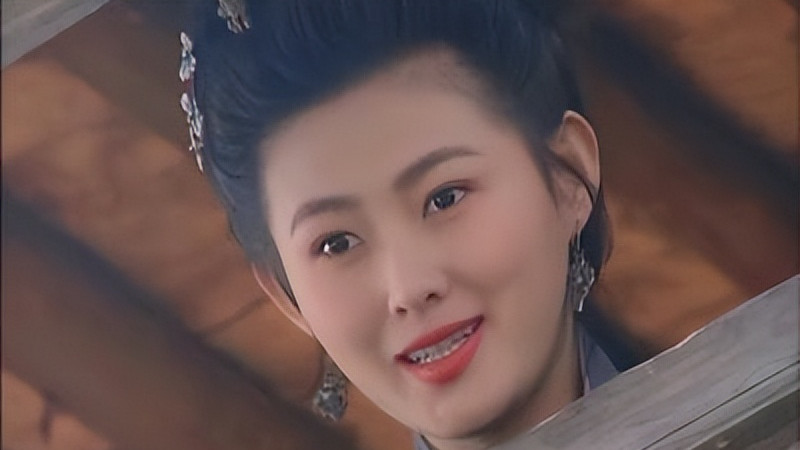 王思懿|王思懿：因潘金莲一夜成名，闪婚闪离，年近半百单身一人无子女