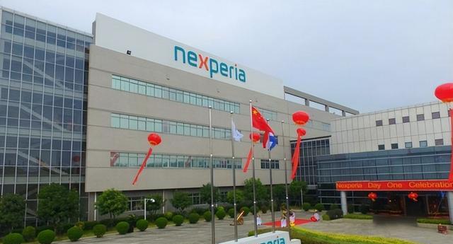 芯片|美在背后施压,伦敦重申中资收购英芯片厂,理由和禁用华为5G一样