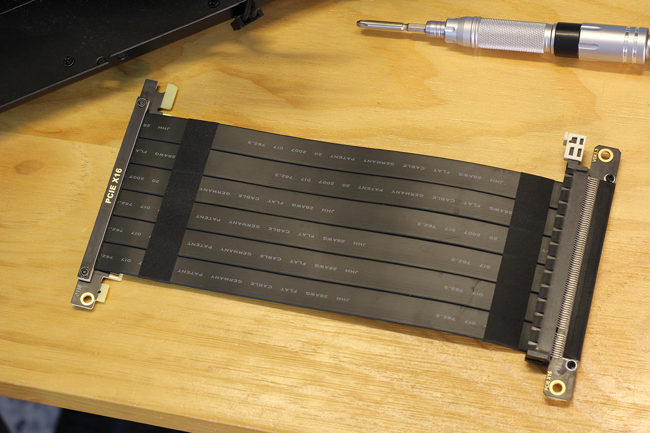 志高空调|简洁方正ITX主机仅扩展坞大小——乔思伯V11体验