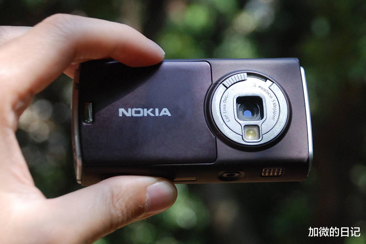 适马|巅峰时期的诺基亚拿出了N95，差一点就征服全球了