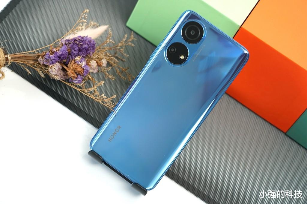 红米手机|五月千元手机怎么选 续航性能你都想要 这三款定能满足你