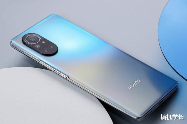 翻新机|什么样的手机一定不能买?牢记这3类手机,帮你避免踩坑