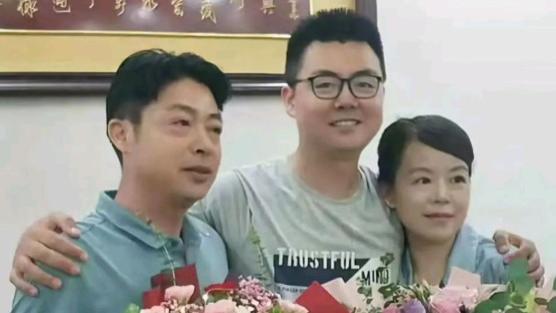 九江|田静否认清明回九江祭祖，姚威与许敏连麦线上扫墓，被赞明事理