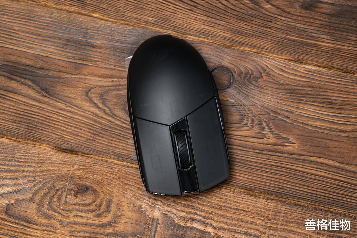 鼠标|别被它的游戏名头吓退,这款轻量化简洁风格的鼠标,办公用更Nice