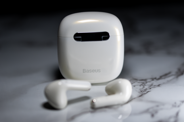 台积电|精于声，美于形——倍思 Storm 3 半开放式真无线降噪耳机体验