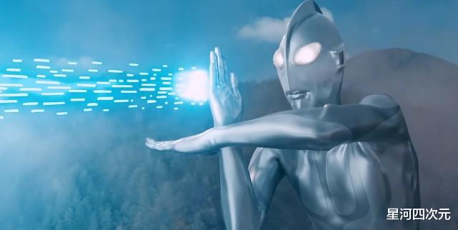 新奥|关于《新奥》前十分钟的感受，为何有种EVA的味道？