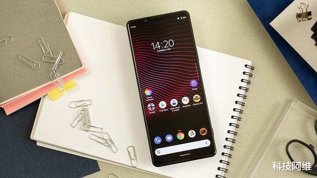 索尼Xperia|发布不到一年下跌1900元,12GB+256GB,4K旗舰无奈售价大跳水