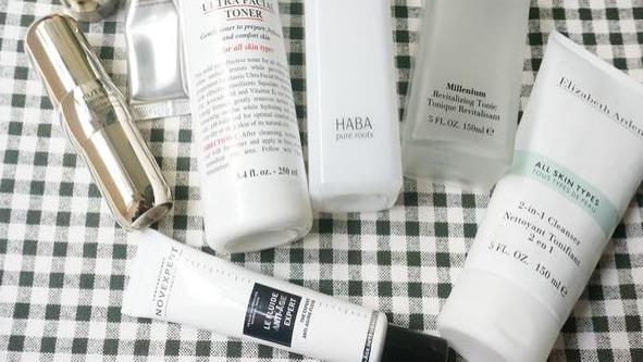 护肤品 这些护肤品简直有毒，没卵用还烂脸！真的白送给我都不要！