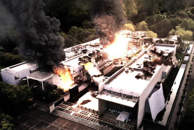 假面骑士利维斯|假面骑士利维斯:黑衣人身份揭开,暗示弗里欧战死,致敬前作骑士