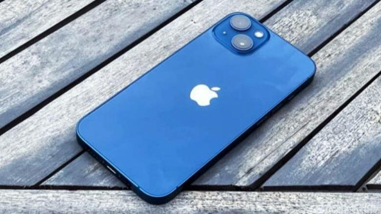 游戏本|iOS16负优化？iPhone13续航不降反升，流畅度不输iOS15