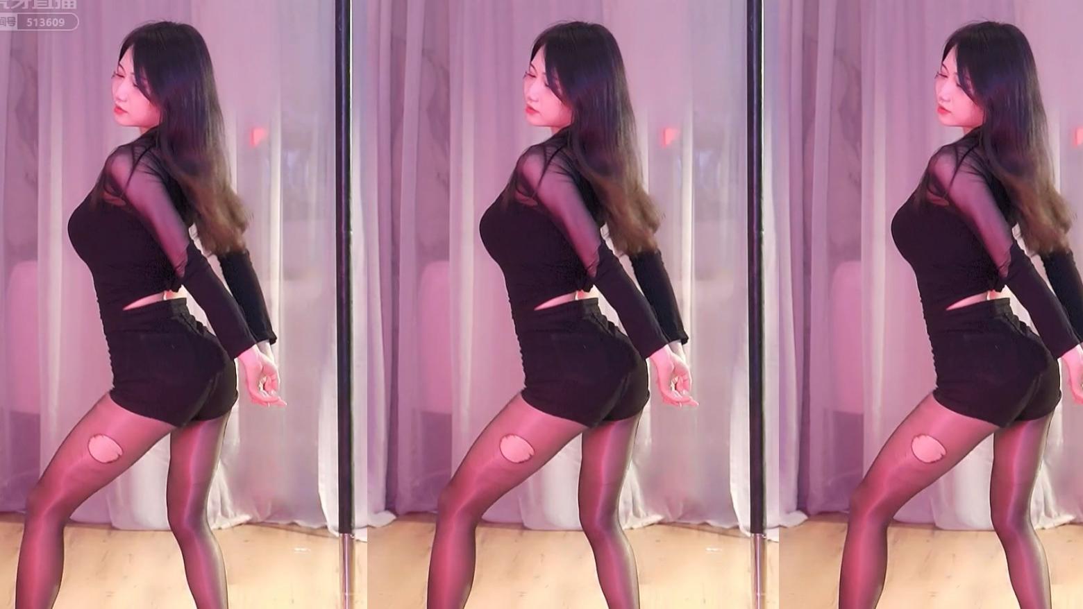 |坏空空再次镜头前练瑜伽，舞蹈用力过猛黑丝破洞