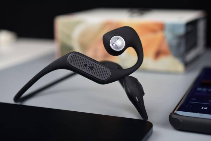 耳机|什么是气传导耳机? 骨传导和空气传导谁更好听