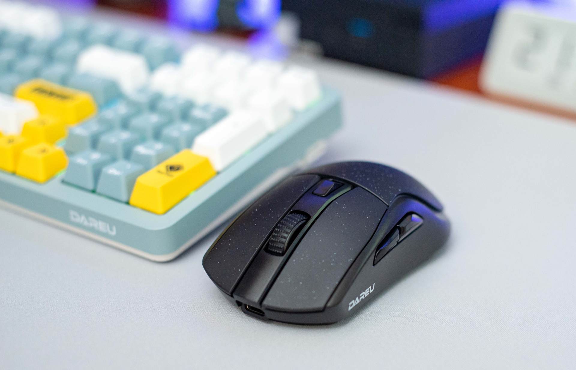 达尔优|量产机械键盘天花板？且让我来盘一盘｜达尔优 A98 机械键盘体验分享