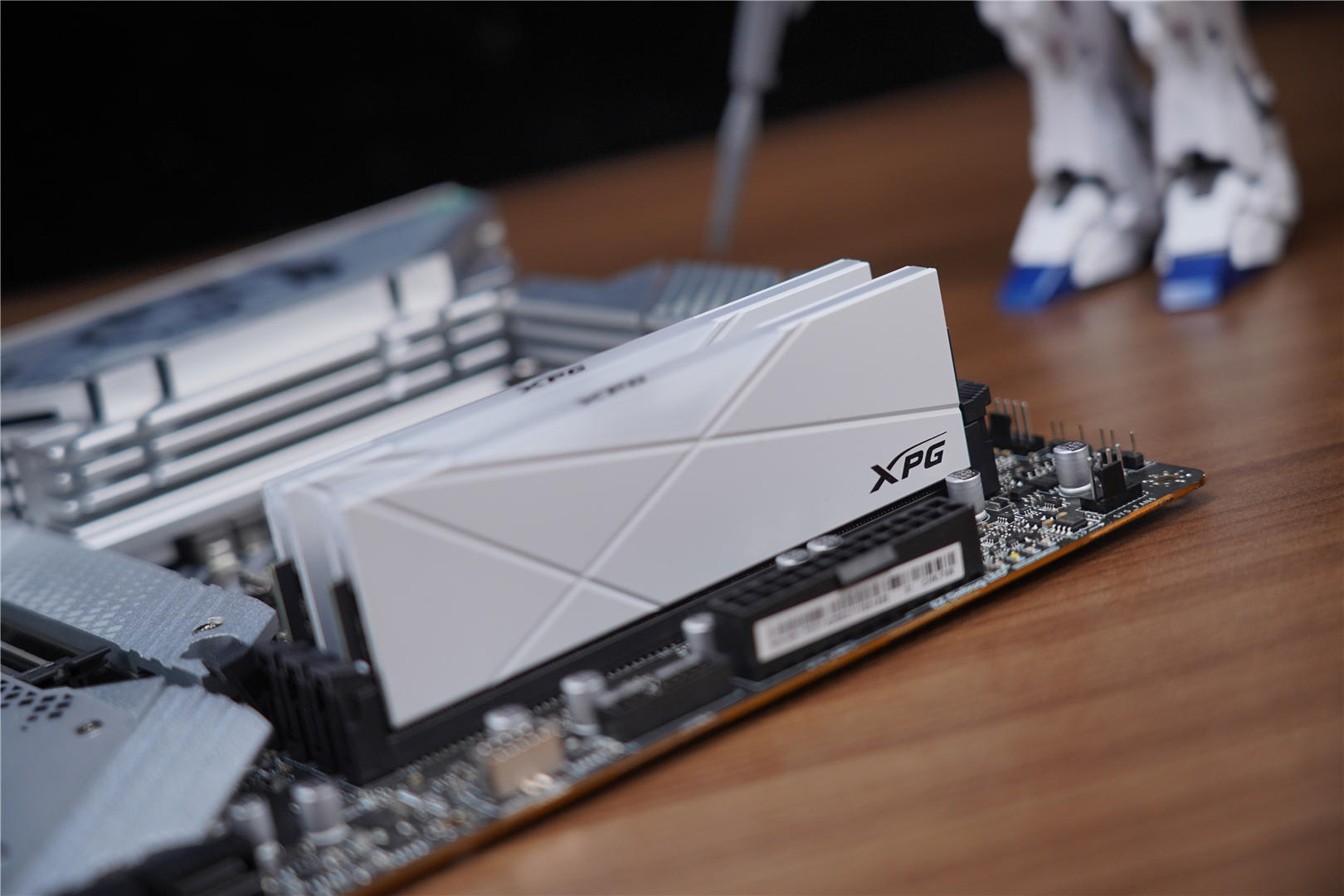 neuralink|独角兽主题主机来袭，依托XPG全家桶，装机效果很理想！