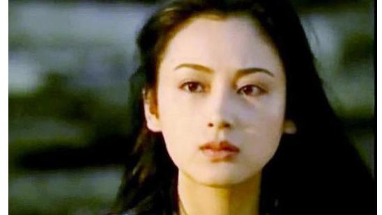 陈红|“大陆第一美人”到底有多美？看到她年轻时候的照片就知道了