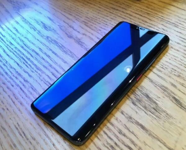 华擎|华为Mate 50 Pro真机曝光 或搭载骁龙8或骁龙8+