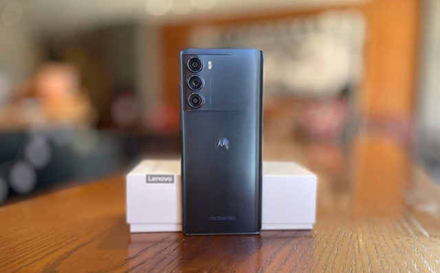 荣耀|2500元预算，口碑最好的四款手机，小米荣耀各一款