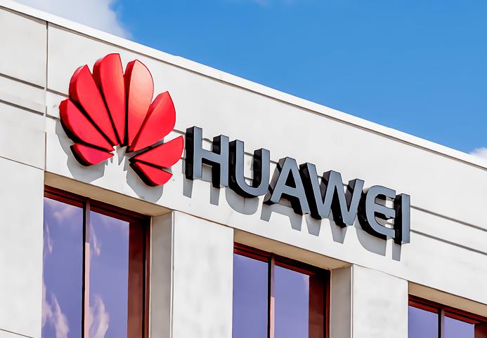 |一天卖光100000台！华为和长虹深度合作后，创维康佳都“眼红了”