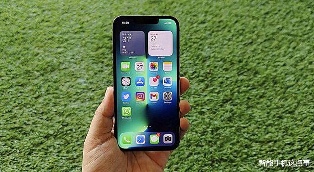 iphone13|比4999元还低!iPhone13再跌新低价,网友:还是Pro版保值