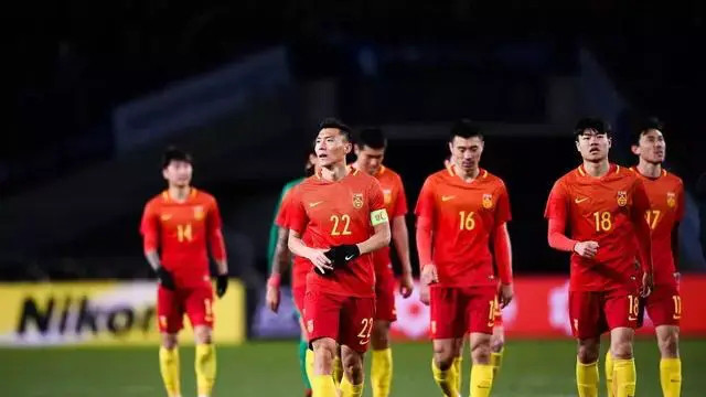中国足球搞不好，就是像徐亮这种人太多，范志毅这种人太少