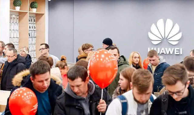 5g手机|拦不住了！英国态度反转，华为转机来了