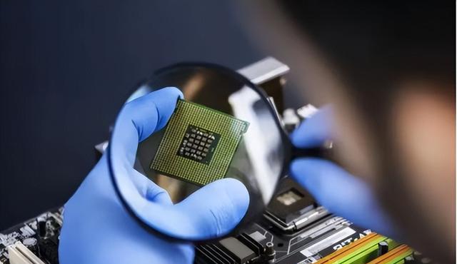 苹果|美在背后施压，伦敦重审中资收购英芯片厂，理由和禁用华为5G一样