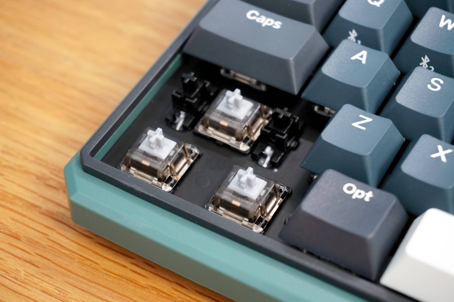 机械键盘|杜伽K610w无线机械键盘:可高度定制的104键多模键盘