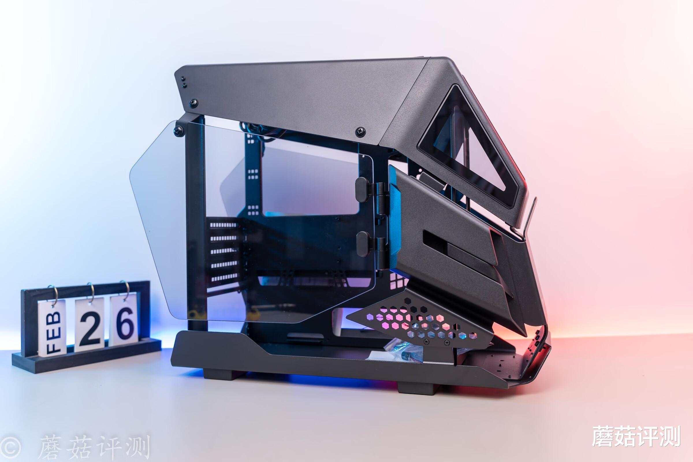 机箱|造型酷炫，吃鸡能跑300帧、主流游戏配置主机如何搭建？