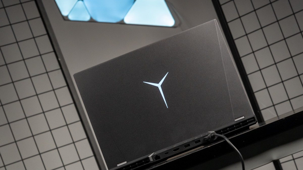 联想|游戏党笑开了花！联想拯救者Y9000P到底有啥魅力？