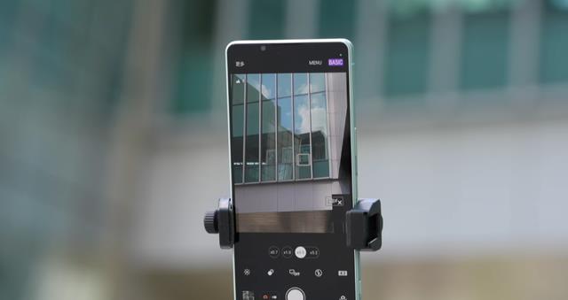 摄影|专业摄影旗舰手机，4K屏幕+光学变焦，又是一个索尼大法！